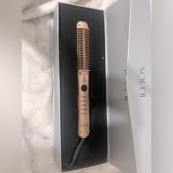 Soleil styling comb heat brush in rose gold - Picture 2 of 3